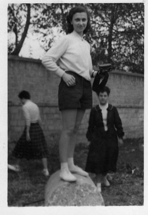 Orsolina e la medaglia, anni 50